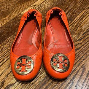 Tory Burch Reva Flat - Patent Orange with Gold Accent - Size 7